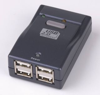 Gembird poloautomatickÃ½ Data switch USB pro 4 zaÅÃ­zenÃ­ a 2 PC