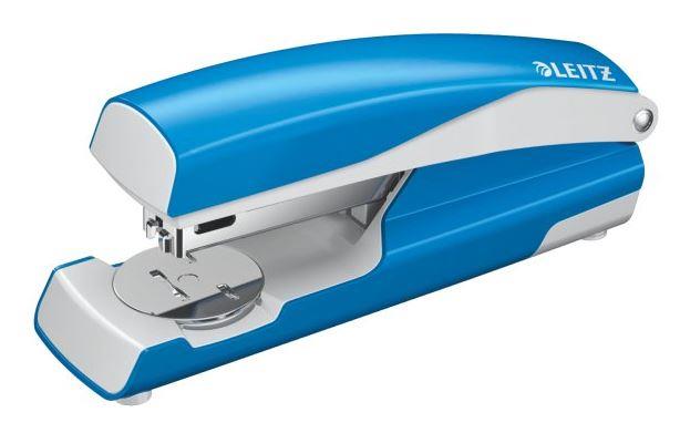Stapler: medium size, metal Leitz, light blue, 10-year warranty, 30 sheets