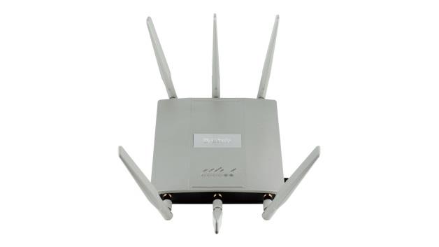 D-Link Wireless AC1750 Simultaneous Dual-Band PoE Access Point